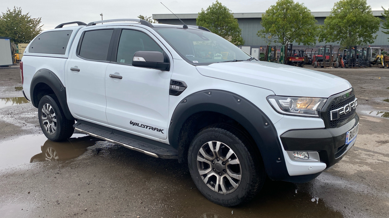 FORD RANGER Wildtrak 3.2 TDCi 200PS - Pick up, Kamioncine dopio kabinë: foto 1 FORD RANGER Wildtrak 3.2 TDCi 200PS - Pick up, Kamioncine dopio kabinë: foto 1