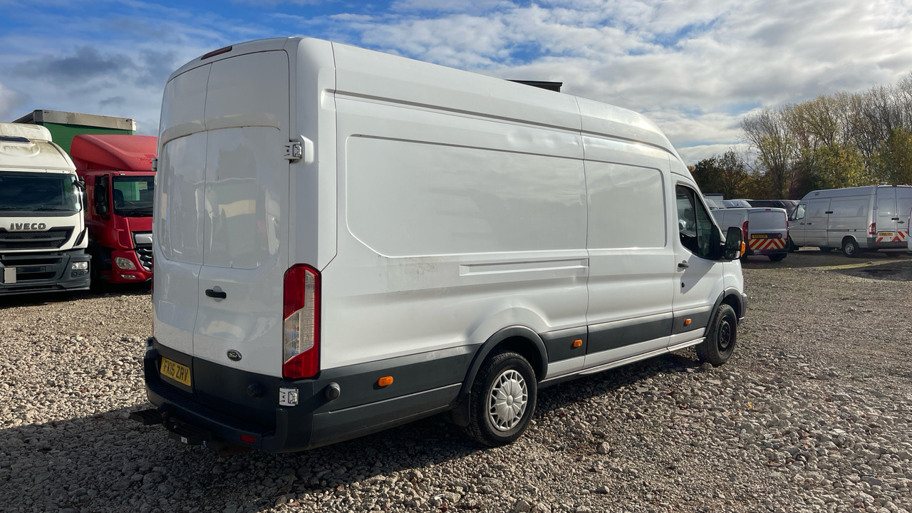 FORD TRANSIT 350 2.2 TDCI 125PS - Furgon: foto 4 FORD TRANSIT 350 2.2 TDCI 125PS - Furgon: foto 4