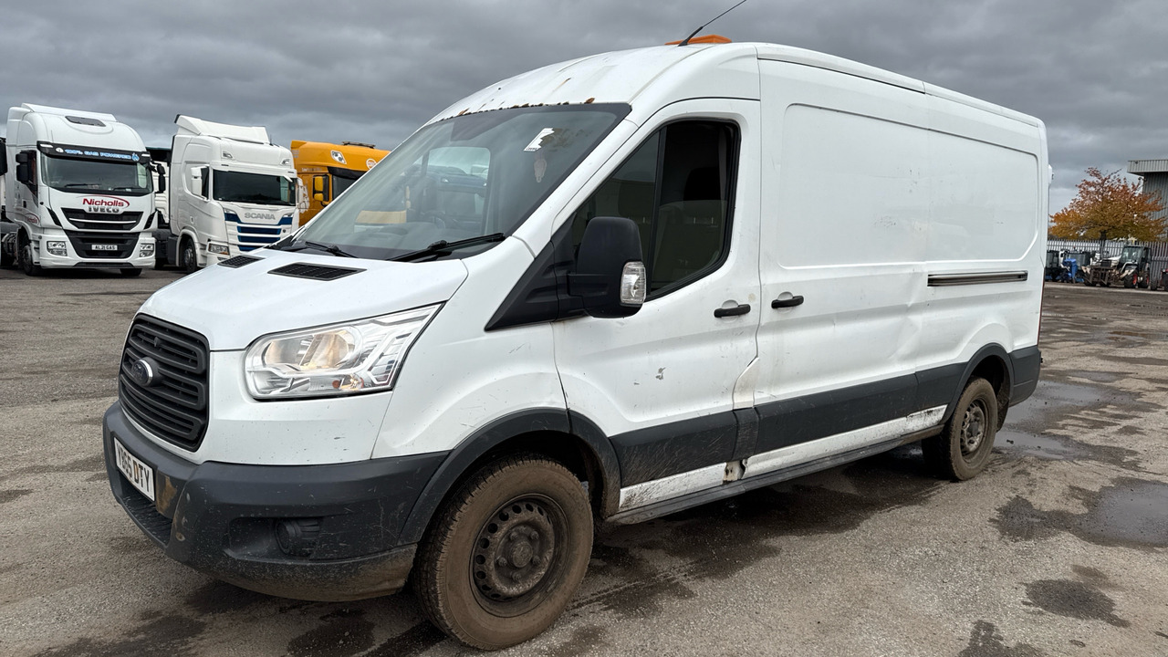 FORD TRANSIT 350 2.2 TDCi 125ps - Furgon: foto 2 FORD TRANSIT 350 2.2 TDCi 125ps - Furgon: foto 2