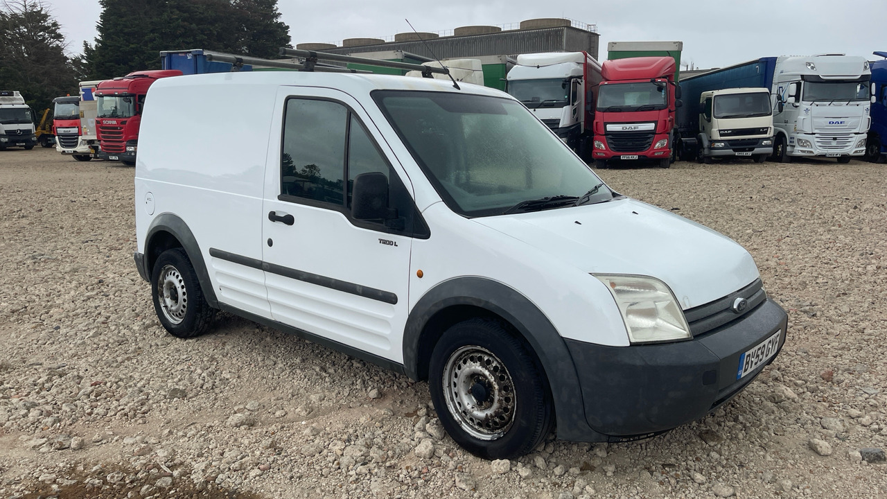 FORD TRANSIT CONNECT TDCI T200 - Furgon i vogël: foto 2 FORD TRANSIT CONNECT TDCI T200 - Furgon i vogël: foto 2