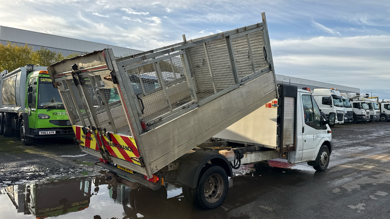 FORD TRANSIT T350 TDCi 100ps - Kamioncine vetëshkarkuese: foto 4 FORD TRANSIT T350 TDCi 100ps - Kamioncine vetëshkarkuese: foto 4