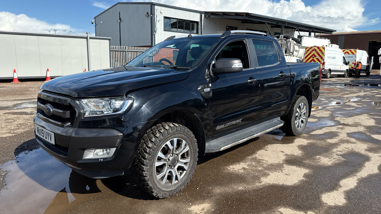 Ford Ranger WILDTRAK 3.2 TDCI 200PS - Pick up, Kamioncine dopio kabinë: foto 2 Ford Ranger WILDTRAK 3.2 TDCI 200PS - Pick up, Kamioncine dopio kabinë: foto 2