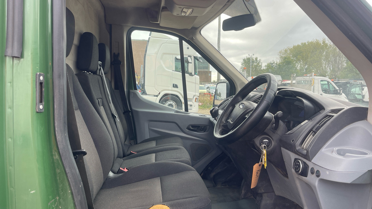 Ford Transit 350 2.0 TDCi 130ps - Furgon: foto 5 Ford Transit 350 2.0 TDCi 130ps - Furgon: foto 5
