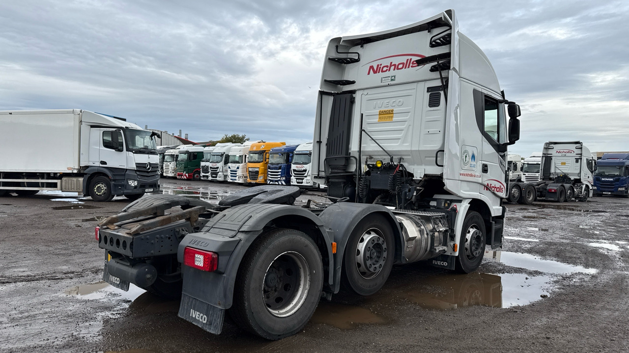 IVECO STRALIS NP 460 - Gjysmë-kamion: foto 4 IVECO STRALIS NP 460 - Gjysmë-kamion: foto 4