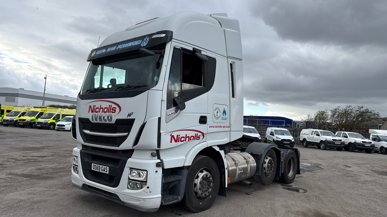 IVECO STRALIS NP 460 - Gjysmë-kamion: foto 2 IVECO STRALIS NP 460 - Gjysmë-kamion: foto 2