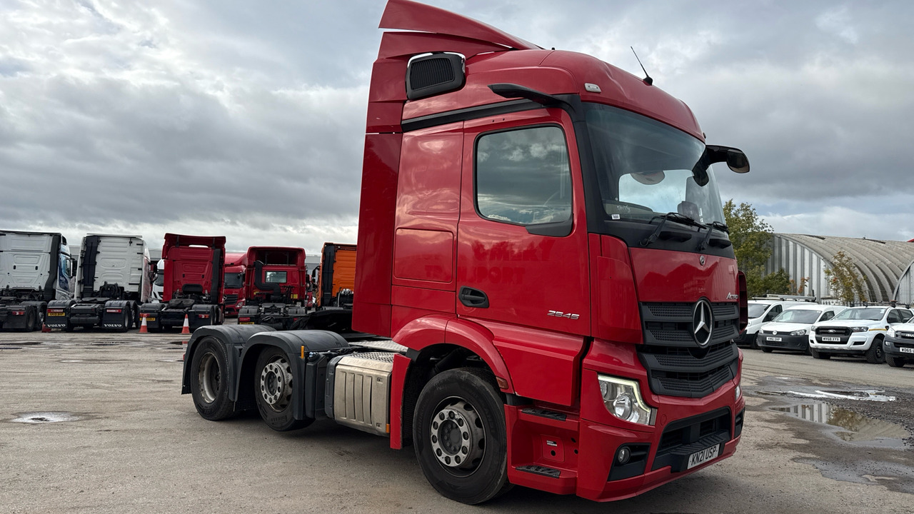 MERCEDES-BENZ ACTROS 2545 - Gjysmë-kamion: foto 1 MERCEDES-BENZ ACTROS 2545 - Gjysmë-kamion: foto 1