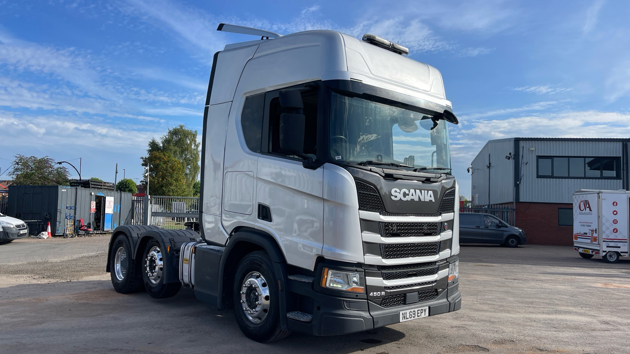SCANIA R 450 - Gjysmë-kamion: foto 1 SCANIA R 450 - Gjysmë-kamion: foto 1
