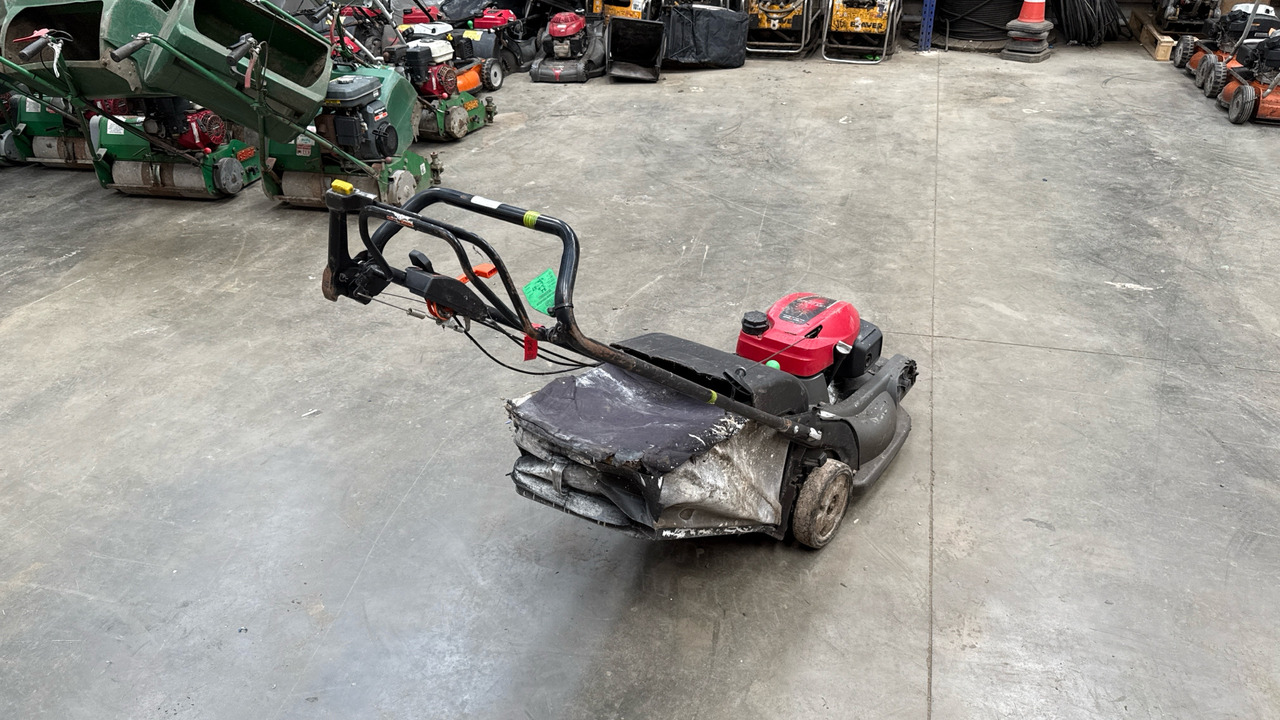 HONDA HRX537 C5HYE - Korrëse bari i kopshtit: foto 3 HONDA HRX537 C5HYE - Korrëse bari i kopshtit: foto 3