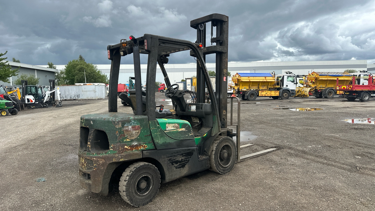 HYSTER H3.0FT - Pirun më naftë: foto 4 HYSTER H3.0FT - Pirun më naftë: foto 4