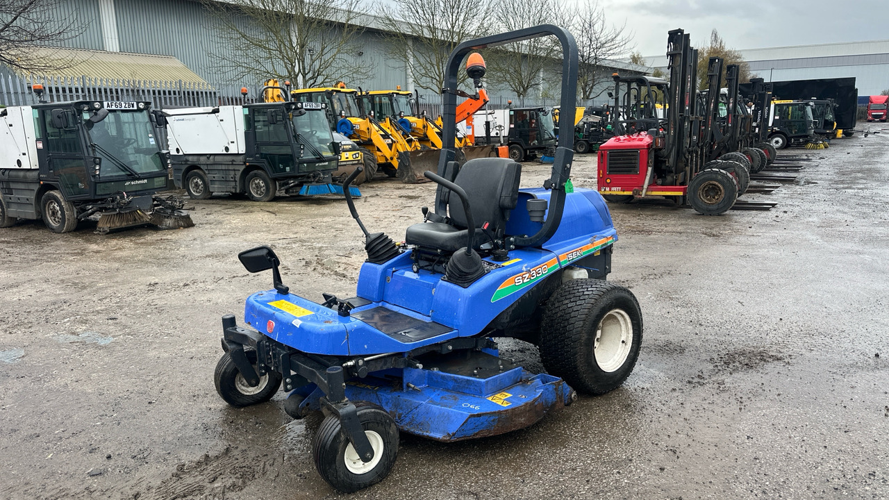 ISEKI SZ330 - Korrëse bari i kopshtit: foto 2 ISEKI SZ330 - Korrëse bari i kopshtit: foto 2