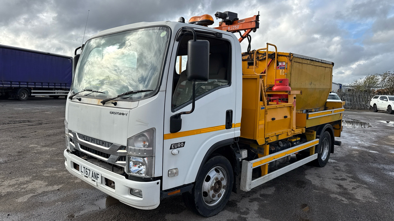 ISUZU FORWARD N75 - Makineri asfalti: foto 2 ISUZU FORWARD N75 - Makineri asfalti: foto 2