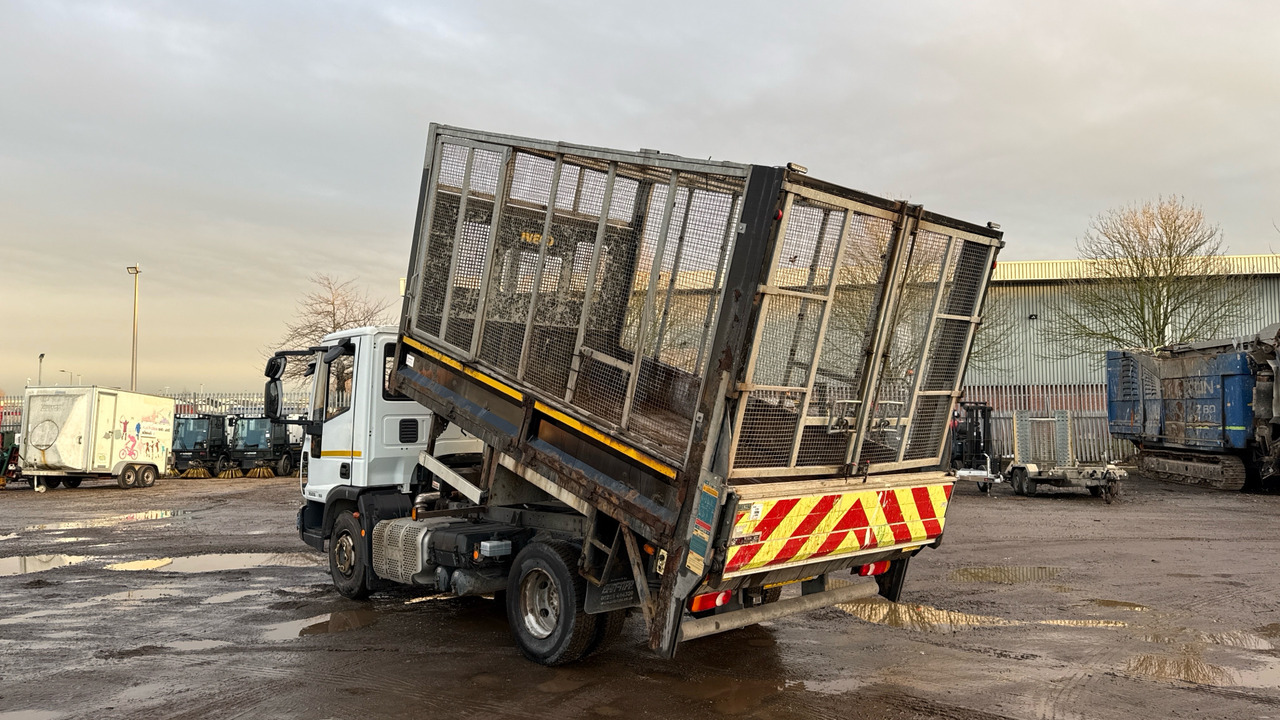 IVECO EUROCARGO 75E16S S-A - Kamion vetëshkarkues: foto 3 IVECO EUROCARGO 75E16S S-A - Kamion vetëshkarkues: foto 3