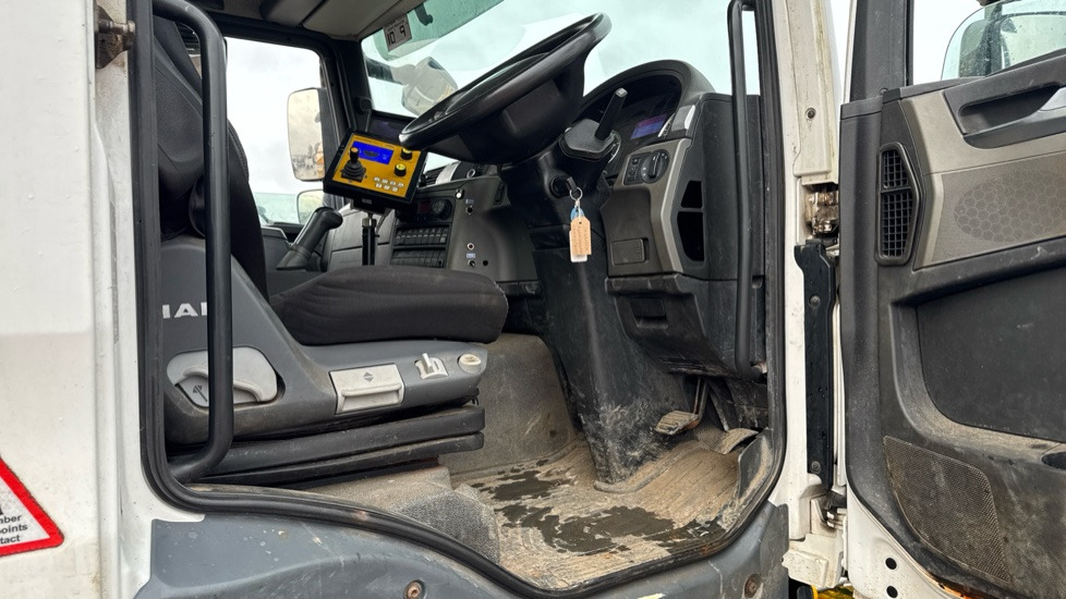 MAN TGM 18.250 EURO 6 - Makinë për heqjen e borës: foto 5 MAN TGM 18.250 EURO 6 - Makinë për heqjen e borës: foto 5