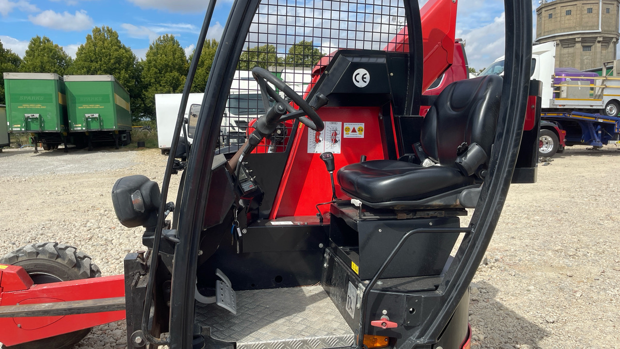 MANITOU TMT 27S - Pirun i montuar në kamion: foto 5 MANITOU TMT 27S - Pirun i montuar në kamion: foto 5