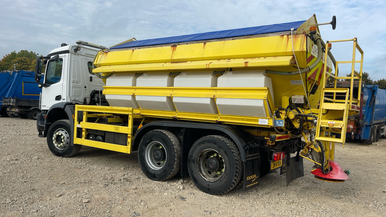 MERCEDES-BENZ AROCS 2632 - Makinë për heqjen e borës: foto 3 MERCEDES-BENZ AROCS 2632 - Makinë për heqjen e borës: foto 3