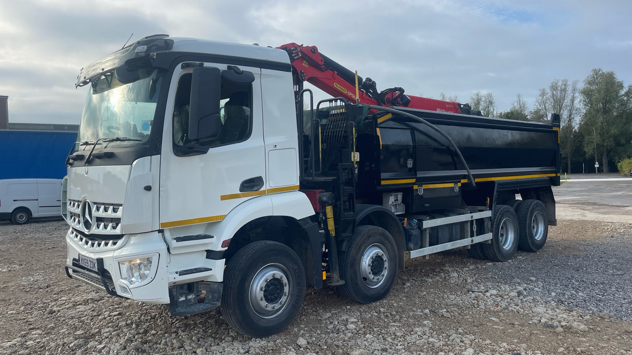 MERCEDES-BENZ AROCS - Kamion vetëshkarkues, Kamion me vinç: foto 2 MERCEDES-BENZ AROCS - Kamion vetëshkarkues, Kamion me vinç: foto 2