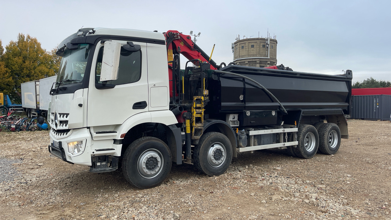 MERCEDES-BENZ AROCS - Kamion vetëshkarkues, Kamion me vinç: foto 2 MERCEDES-BENZ AROCS - Kamion vetëshkarkues, Kamion me vinç: foto 2