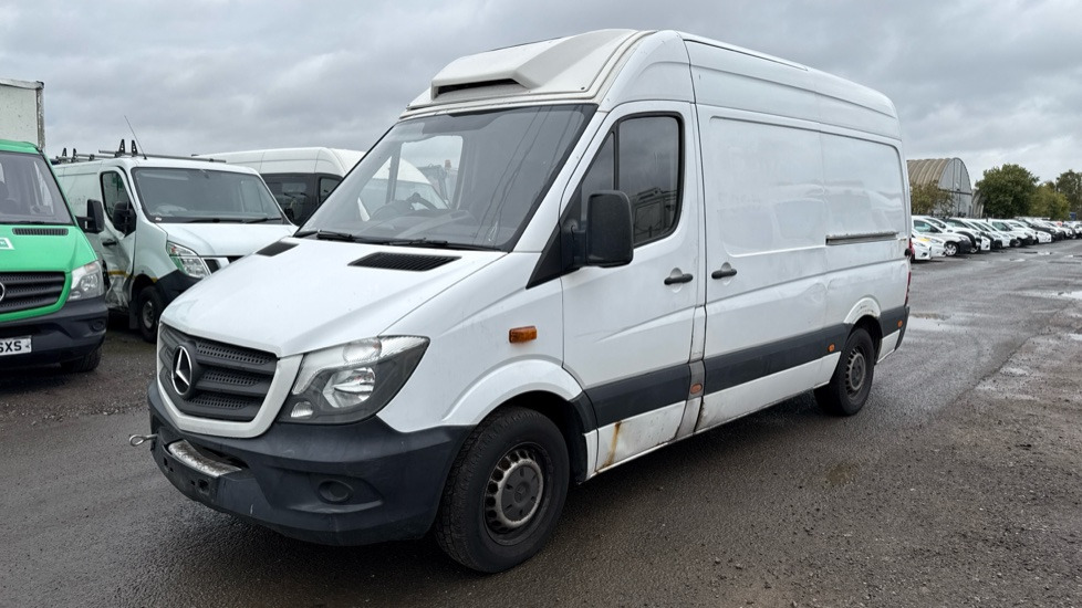 MERCEDES-BENZ SPRINTER 314 CDI - Furgon frigorifer: foto 3 MERCEDES-BENZ SPRINTER 314 CDI - Furgon frigorifer: foto 3