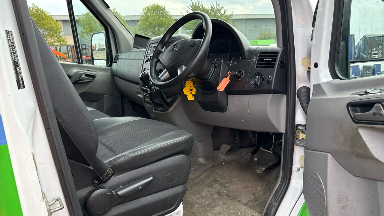 MERCEDES-BENZ SPRINTER - Platformë ajrore e montuar në kamion: foto 5 MERCEDES-BENZ SPRINTER - Platformë ajrore e montuar në kamion: foto 5