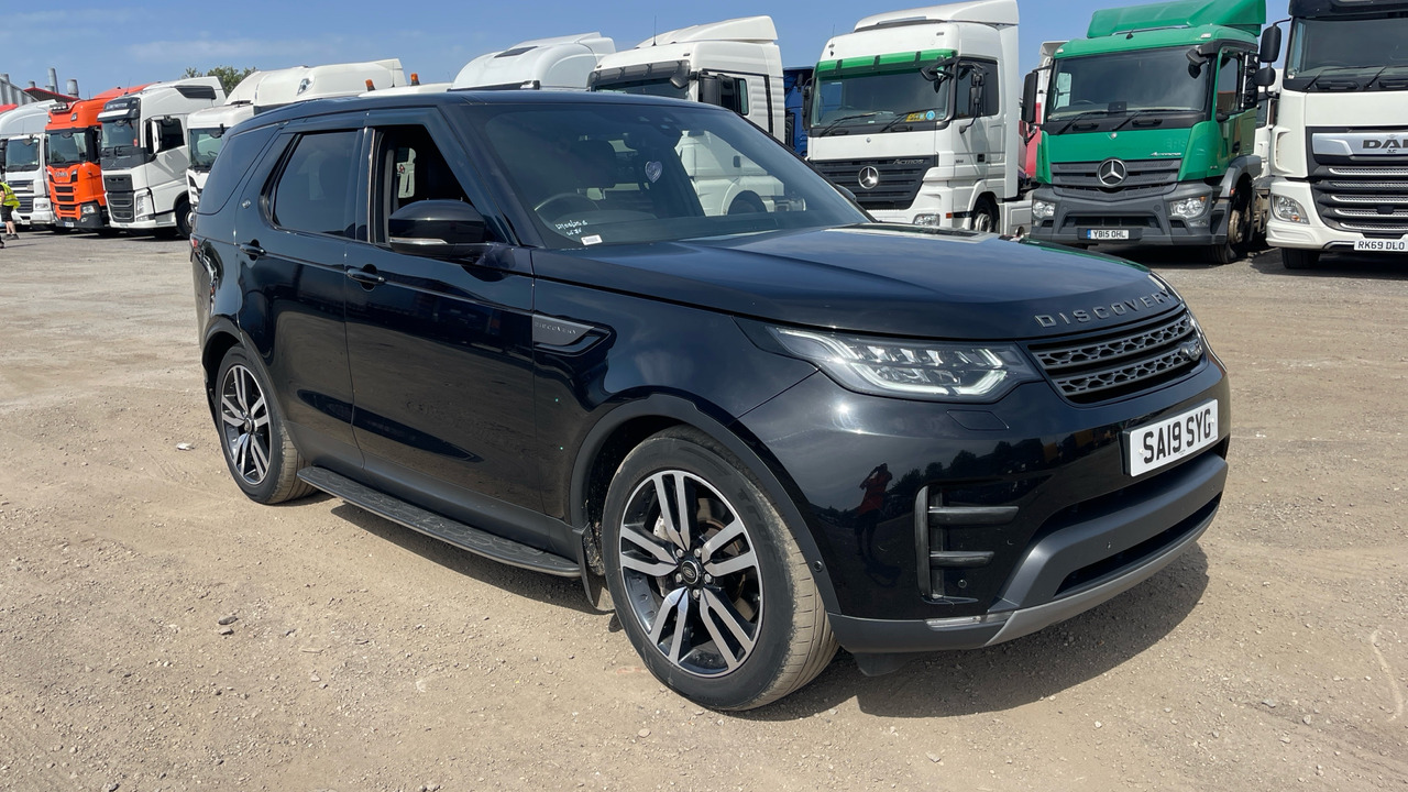 Land Rover Discovery 4 3.0 SDV6 SE - Makineritë e tjera: foto 1 Land Rover Discovery 4 3.0 SDV6 SE - Makineritë e tjera: foto 1