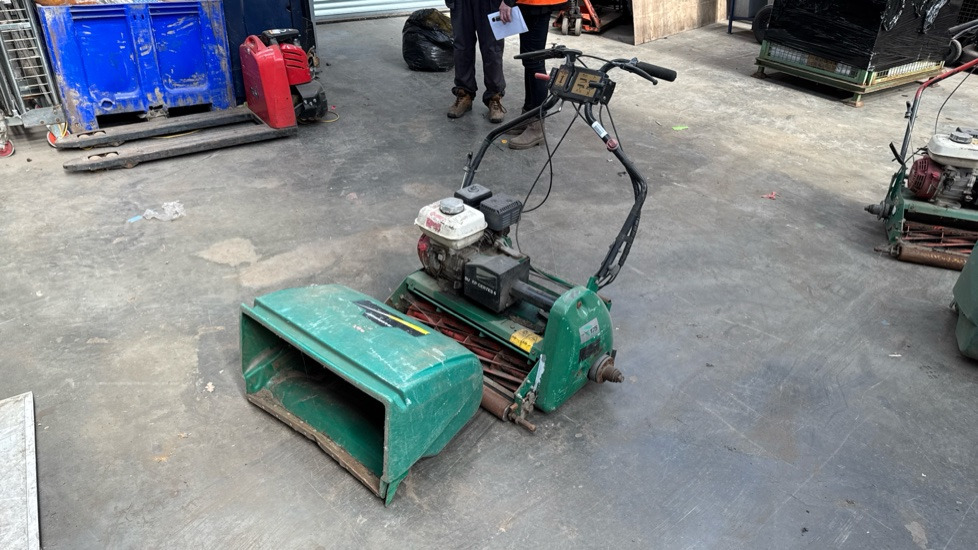 RANSOMS SUPER CERTES 6 PETROL MOWER, HONDA GX120 ENGINE - Makineritë e tjera: foto 2 RANSOMS SUPER CERTES 6 PETROL MOWER, HONDA GX120 ENGINE - Makineritë e tjera: foto 2