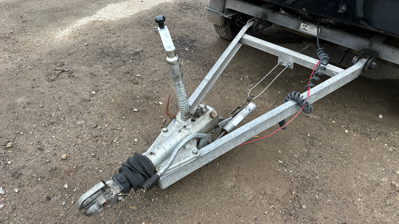 TORTON EXHIBTION TRAILER - Makineritë e tjera: foto 5 TORTON EXHIBTION TRAILER - Makineritë e tjera: foto 5