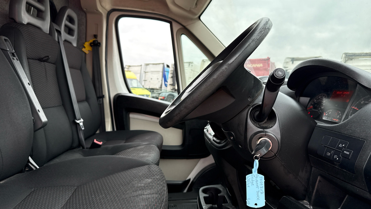 PEUGEOT BOXER 355 2.0 BlueHDi 130ps - Furgon frigorifer: foto 5 PEUGEOT BOXER 355 2.0 BlueHDi 130ps - Furgon frigorifer: foto 5
