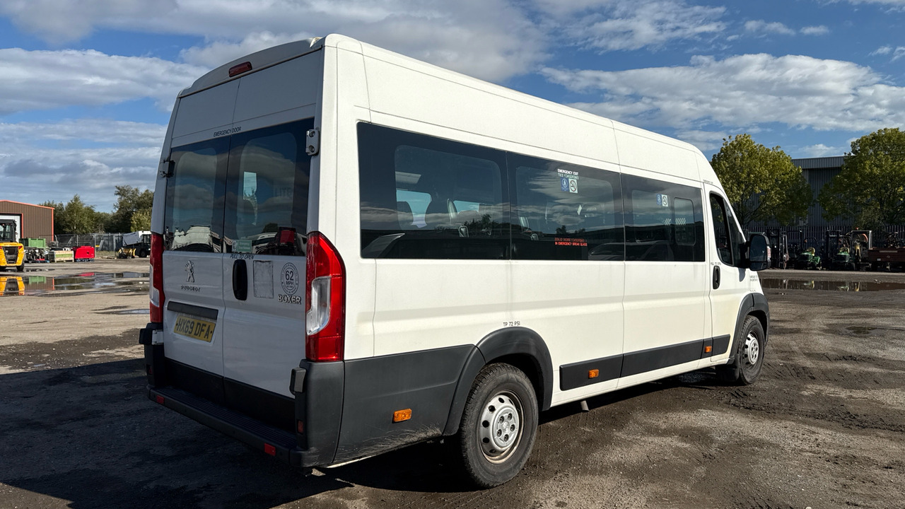 PEUGEOT BOXER 440 2.0 BlueHDi 130ps - Minibus, Furgon pasagjerësh: foto 4 PEUGEOT BOXER 440 2.0 BlueHDi 130ps - Minibus, Furgon pasagjerësh: foto 4