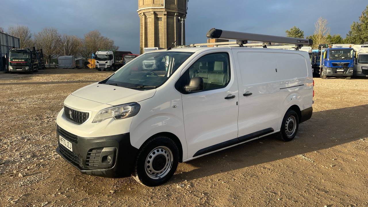 PEUGEOT EXPERT PROFESSIONAL 1.5 BLUEHDI - Furgon: foto 2 PEUGEOT EXPERT PROFESSIONAL 1.5 BLUEHDI - Furgon: foto 2