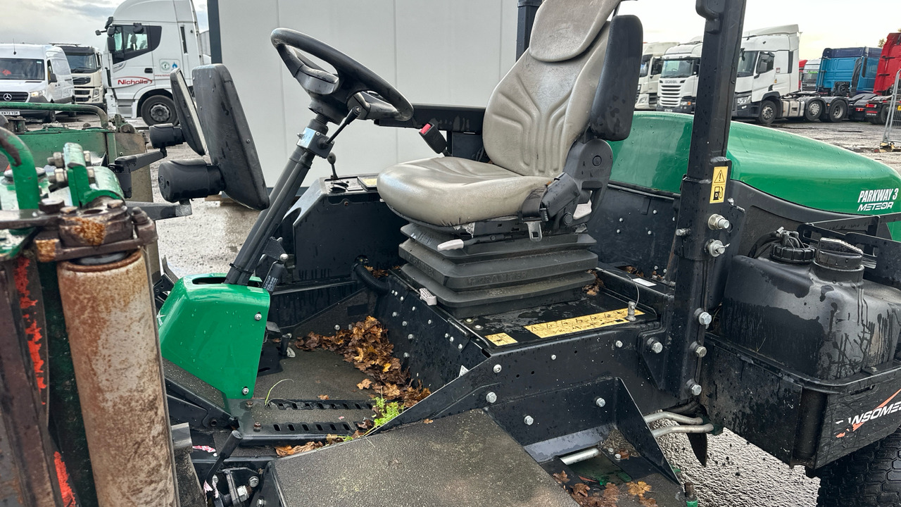 RANSOMES PARKWAY 3 METEOR - Korrëse bari i kopshtit: foto 5 RANSOMES PARKWAY 3 METEOR - Korrëse bari i kopshtit: foto 5