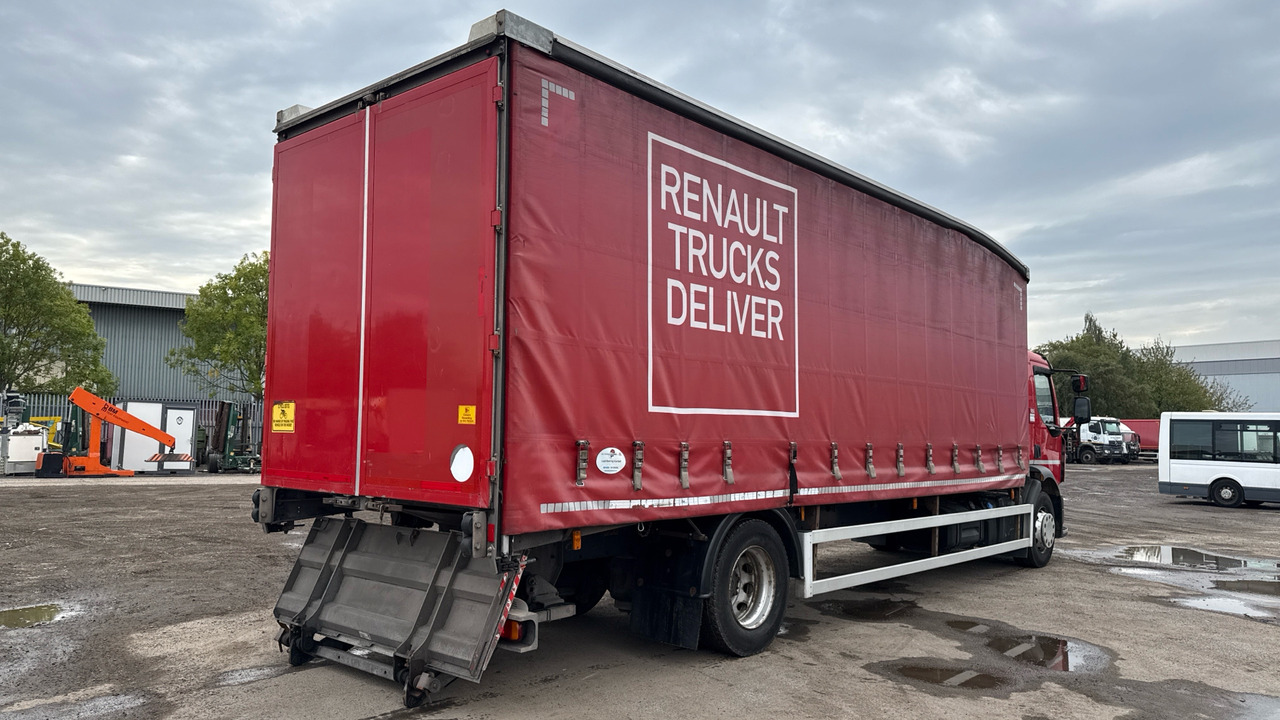 RENAULT D  18 - Kamion me tendë: foto 4 RENAULT D  18 - Kamion me tendë: foto 4