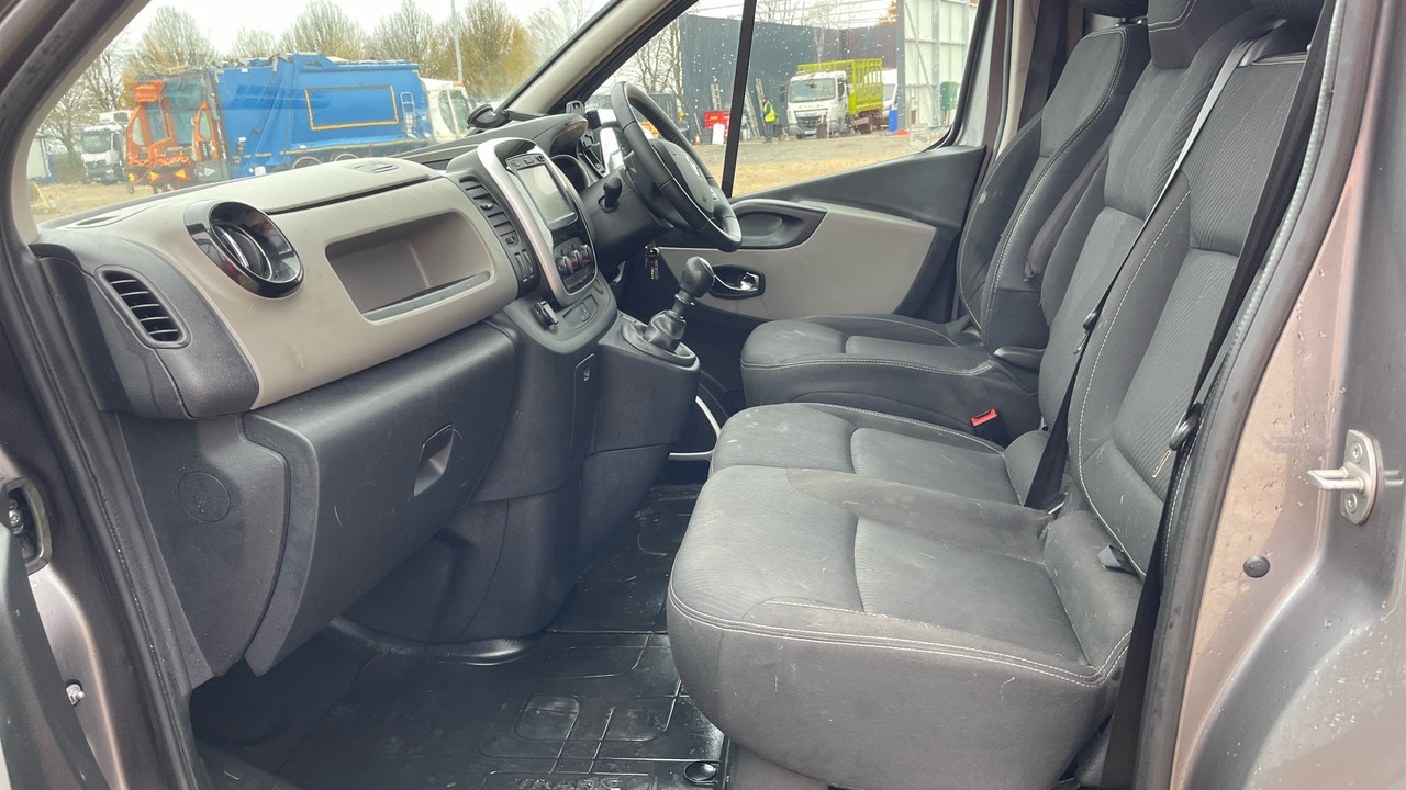 Furgon i vogël Renault Trafic LL29 1.6 DCI 125PS: foto 10 Furgon i vogël Renault Trafic LL29 1.6 DCI 125PS: foto 10