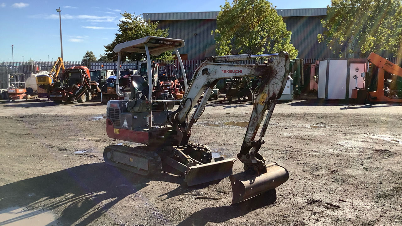 TAKEUCHI TB219 - Miniekskavator: foto 2 TAKEUCHI TB219 - Miniekskavator: foto 2