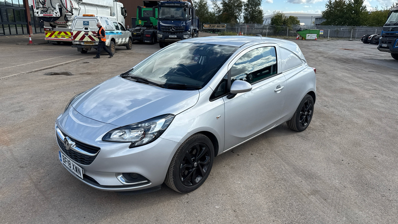 VAUXHALL CORSA 1.3 CDTi 16V 95ps Sportive - Veturë: foto 2 VAUXHALL CORSA 1.3 CDTi 16V 95ps Sportive - Veturë: foto 2