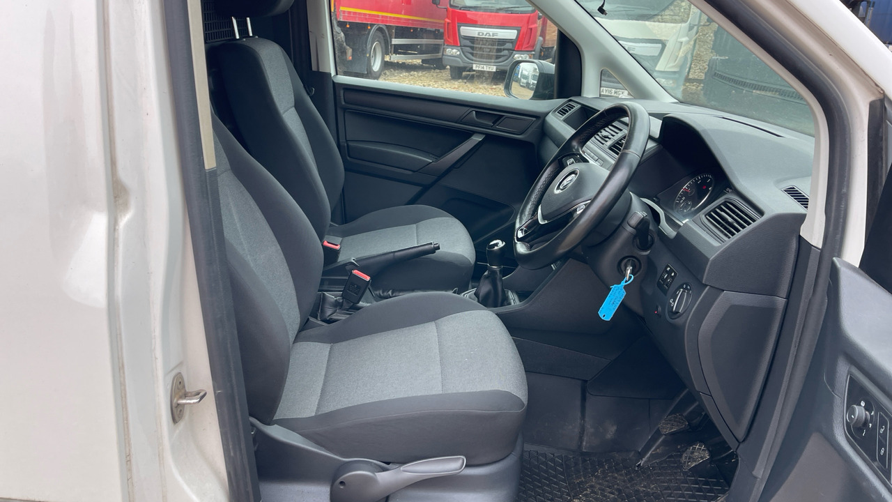 VOLKSWAGEN CADDY 2.0 TDI BLUE MOTION 102PS - Furgon i vogël: foto 5 VOLKSWAGEN CADDY 2.0 TDI BLUE MOTION 102PS - Furgon i vogël: foto 5