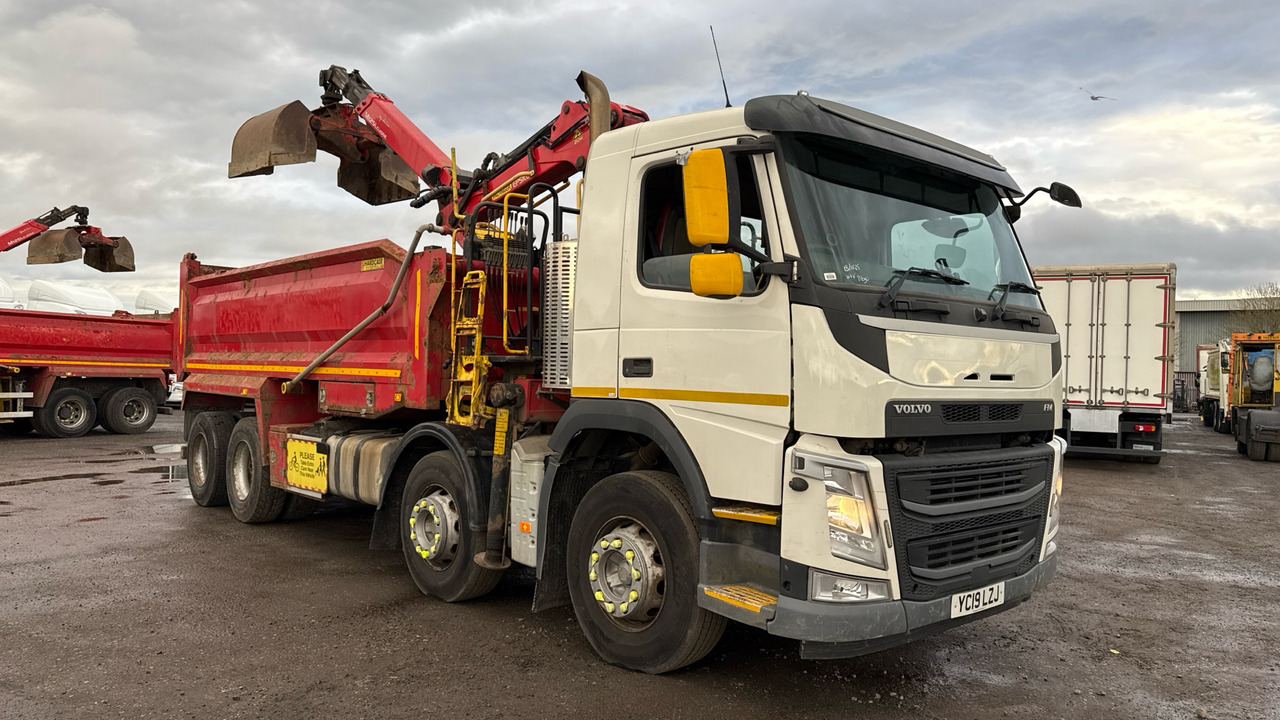 Volvo FM 410 - Kamion vetëshkarkues, Kamion me vinç: foto 1 Volvo FM 410 - Kamion vetëshkarkues, Kamion me vinç: foto 1