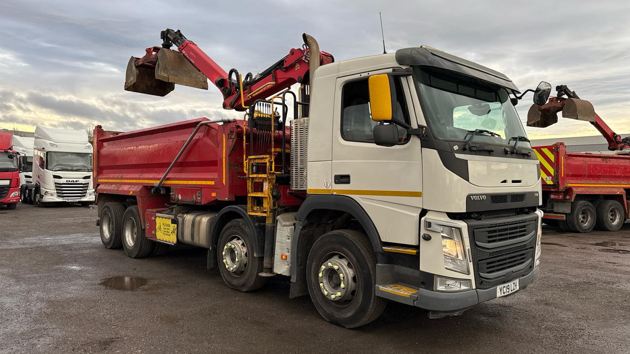 Volvo FM 410 - Kamion vetëshkarkues, Kamion me vinç: foto 1 Volvo FM 410 - Kamion vetëshkarkues, Kamion me vinç: foto 1