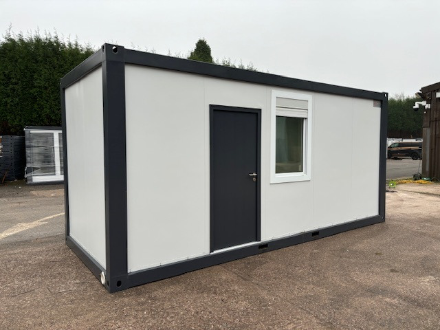 - Pajisje ndërtimi: foto 1 - Pajisje ndërtimi: foto 1