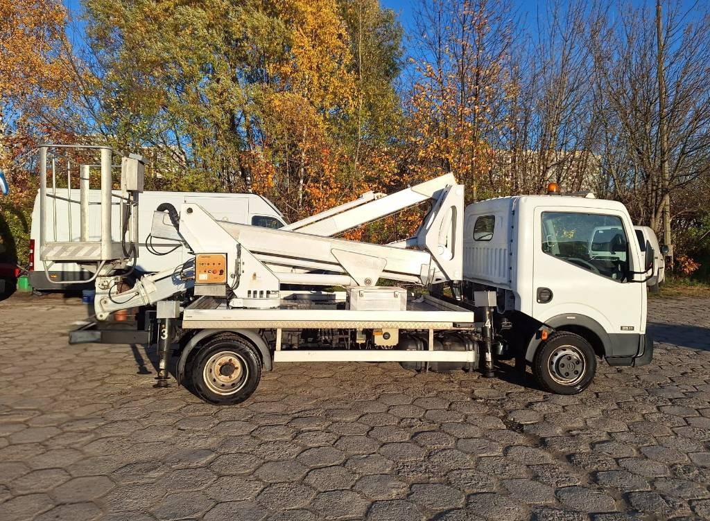 Multiel MX 170  - Platformë ajrore e montuar në kamion: foto 1 Multiel MX 170  - Platformë ajrore e montuar në kamion: foto 1