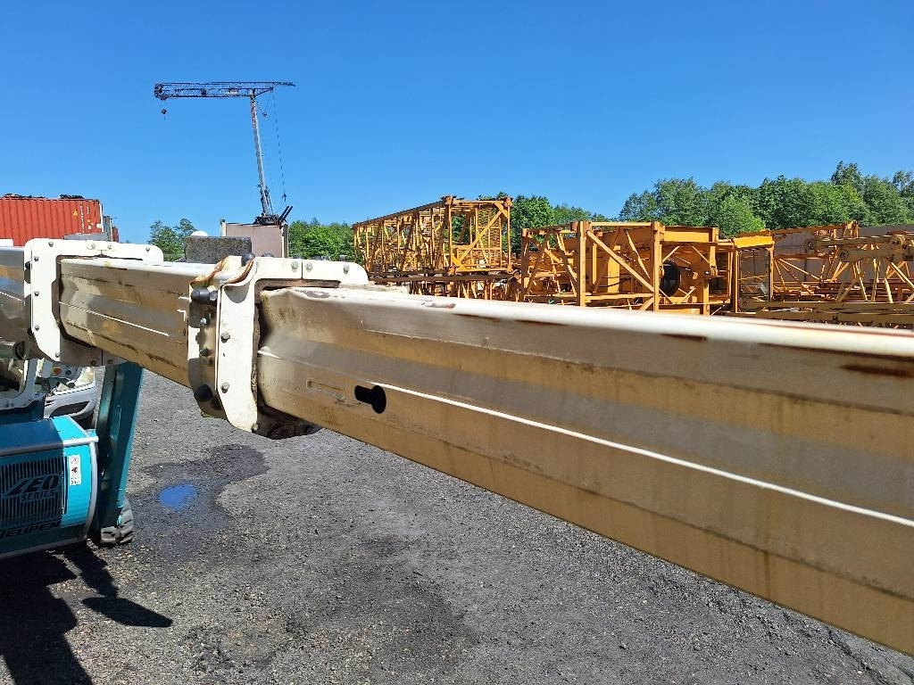 Teupen Leo 19 - Platformë ajrore e montuar në kamion: foto 5 Teupen Leo 19 - Platformë ajrore e montuar në kamion: foto 5