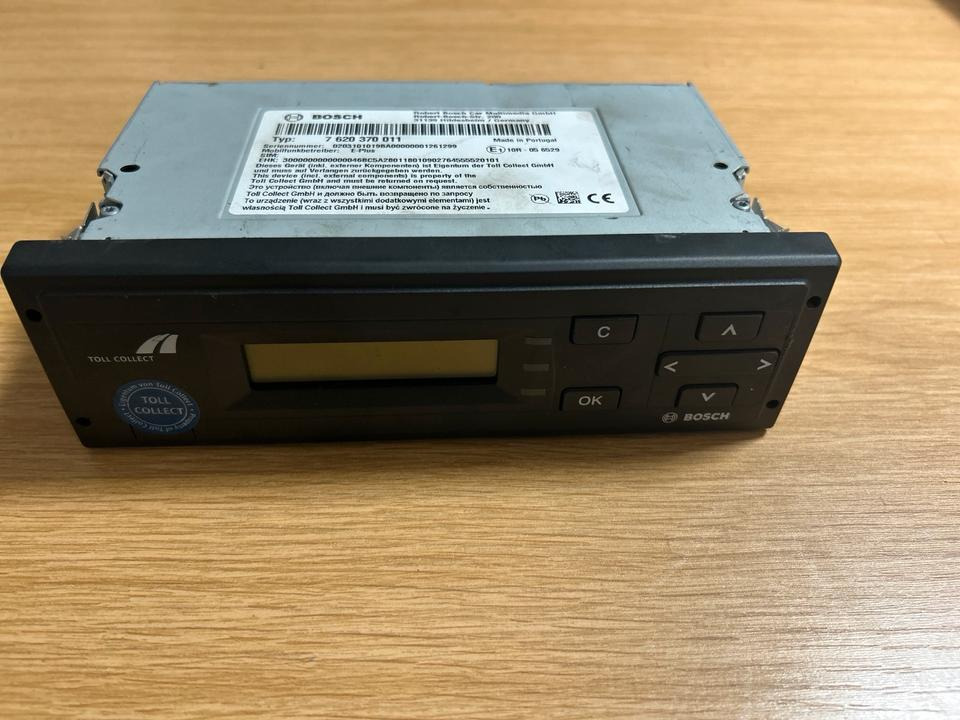 BOSCH Fahrtenschreiber 7620370011 - Tahografi për Kamioni: foto 1 BOSCH Fahrtenschreiber 7620370011 - Tahografi për Kamioni: foto 1