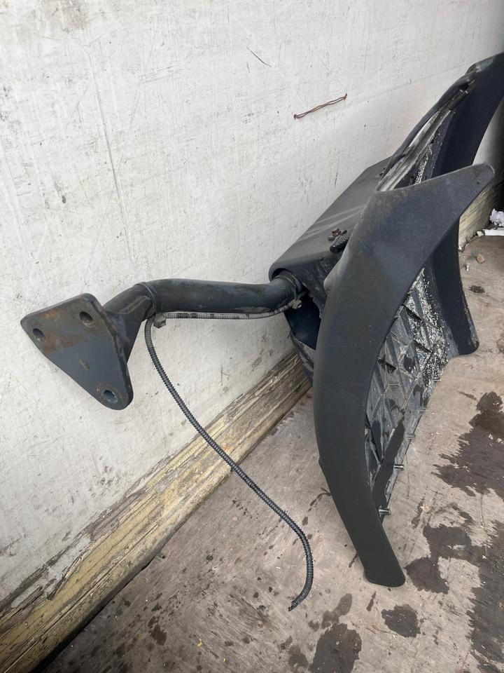 IVECO Stralis 450 Kotflügel vorne links 41299389 / 41299388 - Parafango për Kamioni: foto 4 IVECO Stralis 450 Kotflügel vorne links 41299389 / 41299388 - Parafango për Kamioni: foto 4