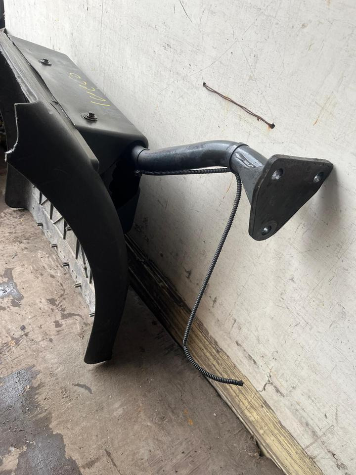 IVECO Stralis 450 Kotflügel vorne rechts 41299389 / 41299388 - Parafango për Kamioni: foto 4 IVECO Stralis 450 Kotflügel vorne rechts 41299389 / 41299388 - Parafango për Kamioni: foto 4