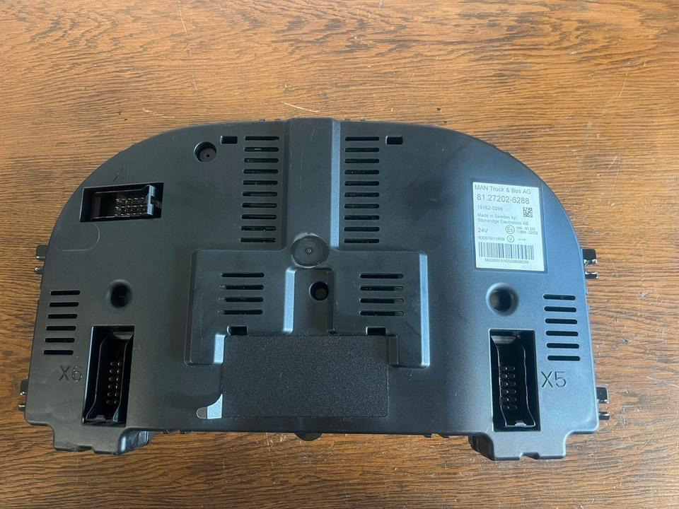 MAN EU6 Kombiinstrument / Tacho 81.27202-6288 - Paneli i aparateve për Kamioni: foto 4 MAN EU6 Kombiinstrument / Tacho 81.27202-6288 - Paneli i aparateve për Kamioni: foto 4