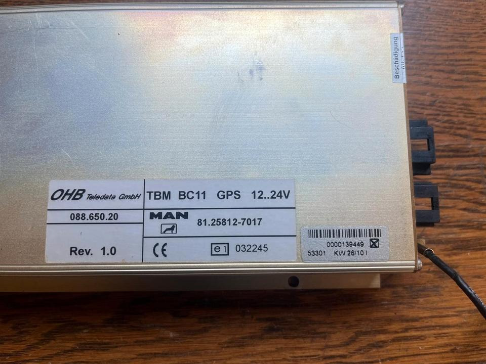MAN TBM BC11 GPS Steuergerät 81258127017 - ECU për Kamioni: foto 2 MAN TBM BC11 GPS Steuergerät 81258127017 - ECU për Kamioni: foto 2