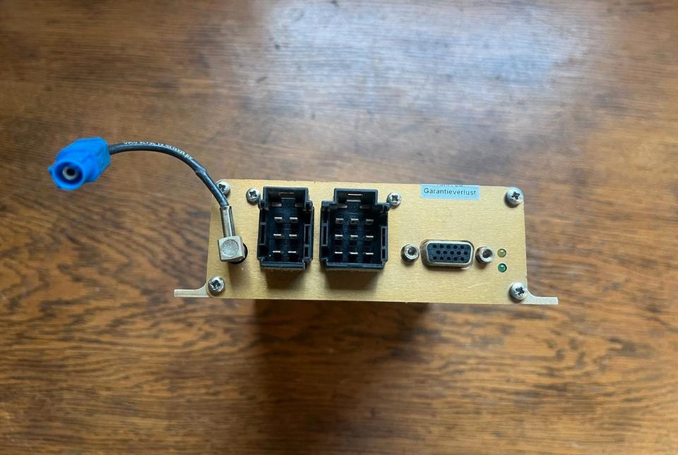 MAN TBM BC11 GPS Steuergerät 81258127017 - ECU për Kamioni: foto 3 MAN TBM BC11 GPS Steuergerät 81258127017 - ECU për Kamioni: foto 3