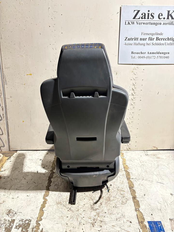 MAN TGA Fahrersitz mit Luft - Ndenjësja për Kamioni: foto 5 MAN TGA Fahrersitz mit Luft - Ndenjësja për Kamioni: foto 5