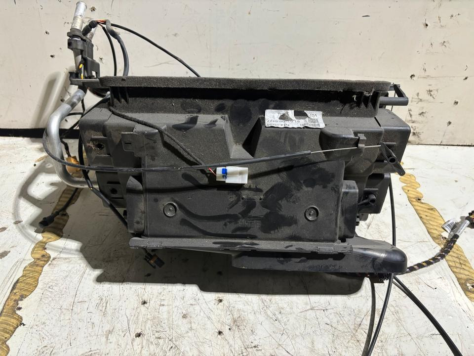 MAN TGL Innenraum Gebläse/Heizung 81.61900.6427 - Ngrohja/ Ventilimi për Kamioni: foto 5 MAN TGL Innenraum Gebläse/Heizung 81.61900.6427 - Ngrohja/ Ventilimi për Kamioni: foto 5