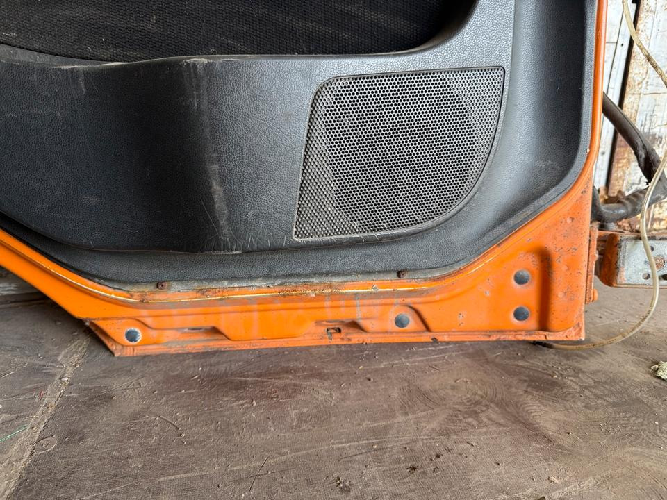 MAN TGS EU6 Fahrertür Orange Spiegel Innenverkleidung LN 79 - Derë dhe pjesë këmbimi për Kamioni: foto 5 MAN TGS EU6 Fahrertür Orange Spiegel Innenverkleidung LN 79 - Derë dhe pjesë këmbimi për Kamioni: foto 5