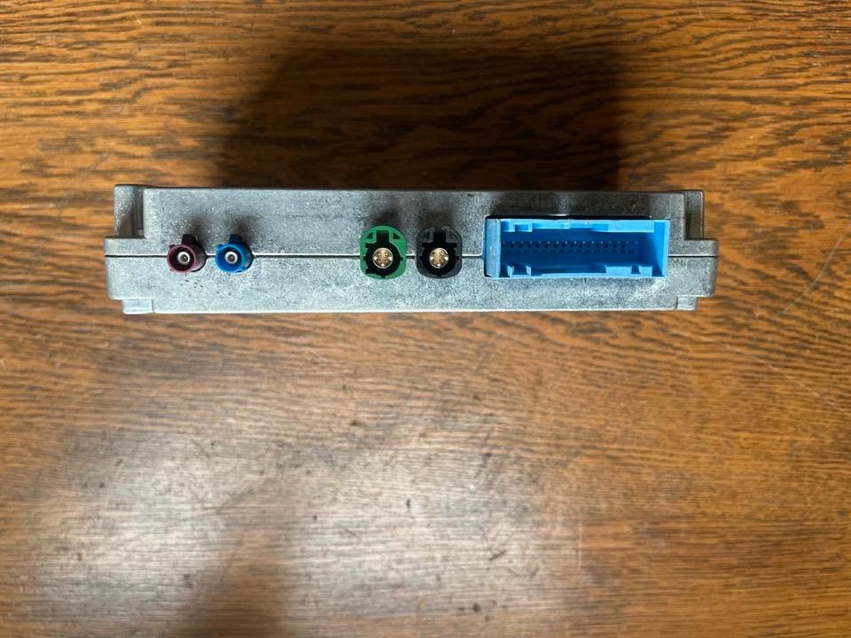 MAN Telematik Steuergerät 81258127032 - ECU për Kamioni: foto 3 MAN Telematik Steuergerät 81258127032 - ECU për Kamioni: foto 3